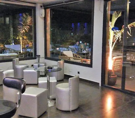 Hotel Lb By Ma 22 Puntos 2*